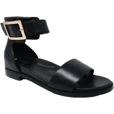 Ziera Women's Juzy Sandals In Black Leather