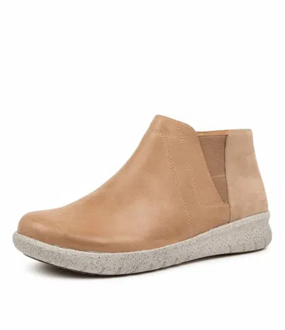 Ziera Women's Sadye Xf Bootie In Latte-putty In Brown