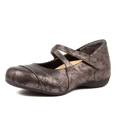 Ziera Women's Xray Mary-jane Flats - Extra Wide In Pewter Metal In Brown