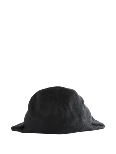 Ziggy Chen Curved-brim Cotton Cap In Black