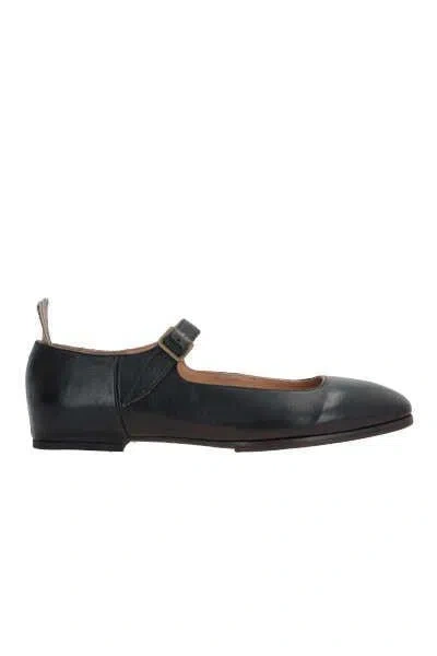 Ziggy Chen Flat Shoes