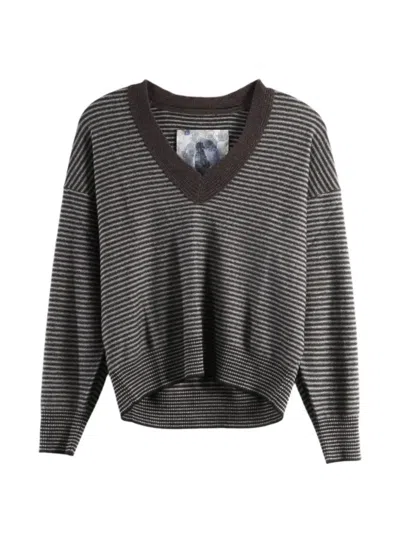 Ziggy Chen Horizontal-stripe V-neck Sweater In Gray