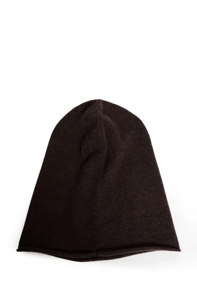 Ziggy Chen Oversized Beanie In Brown