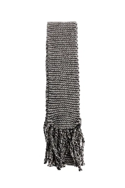 Ziggy Chen Single Crochet Scarf In Gray