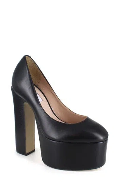 Zigi Camilla Platform Pump In Black Leather