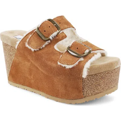 Zigi Faux Shearling Platform Sandal In Brown