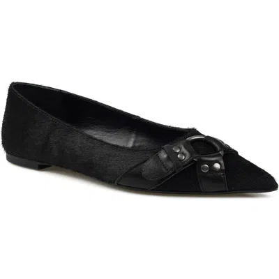 Zigi Hilo Pointed Toe Flat In Black