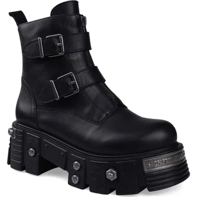 Zigi Lug Sole Bootie In Black Leather