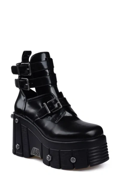 Ziginy Romina Studded Lug Platform Bootie In Black