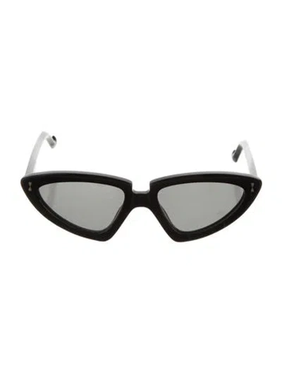 Pre-owned Zimmermann Cat-eye Tinted Sunglasses In Black