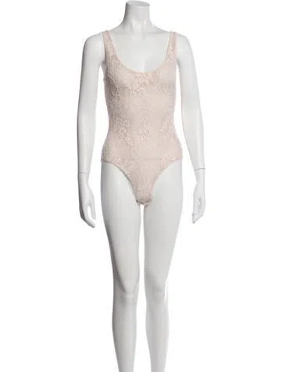 Pre-owned Zimmermann Lace Pattern Scoop Neck Bodysuit W/ Tags In Neutrals