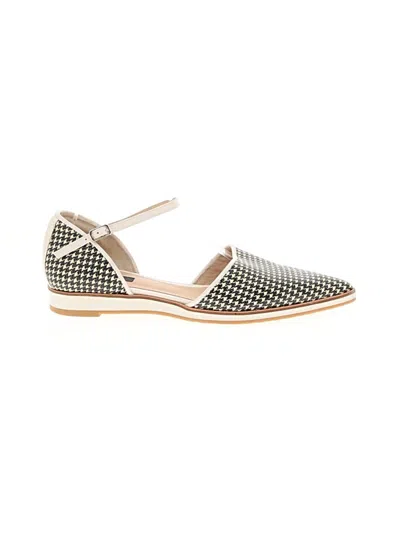 Pre-owned Zinda Flats In Ivory