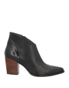 Zinda Woman Ankle Boots Black Size 6 Leather In Black