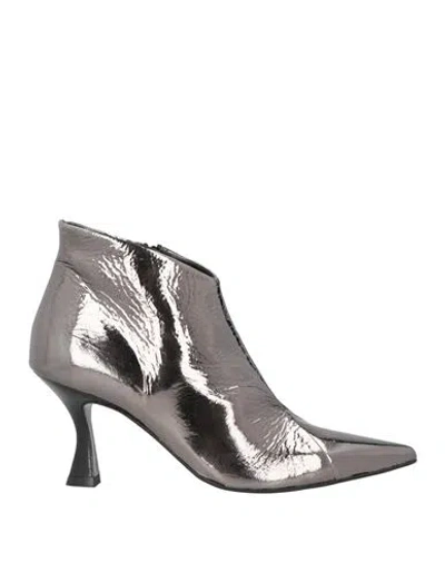 Zinda Woman Ankle Boots Charcoal Size 7 Leather In Gray