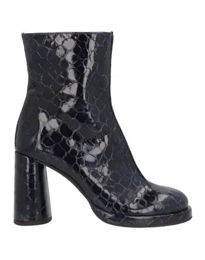 Zinda Woman Ankle Boots Navy Size 7 Leather In Blue