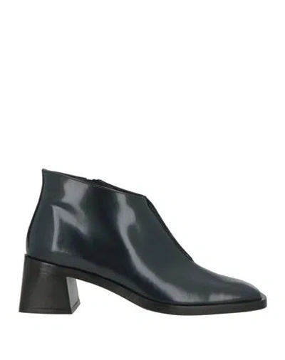 Zinda Woman Ankle Boots Navy Size 7 Leather In Black