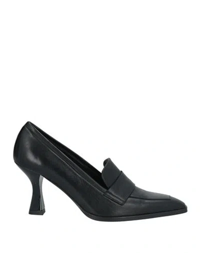 Zinda Woman Loafers Black Size 8 Leather