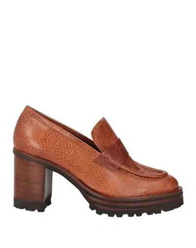 Zinda Woman Loafers Tan Size 8 Leather In Brown