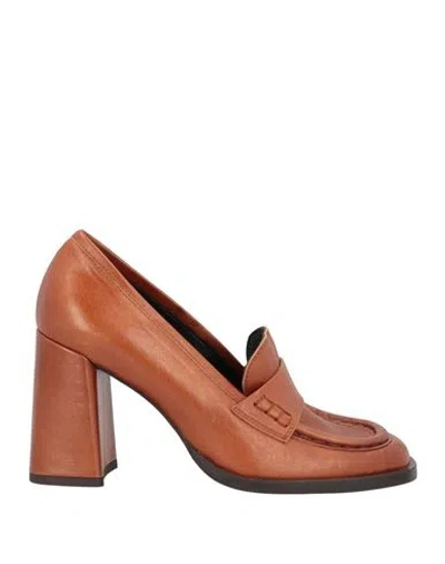 Zinda Woman Loafers Tan Size 8 Leather In Multi