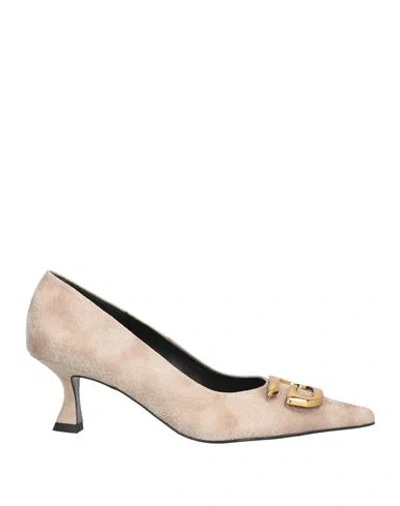 Zinda Woman Pumps Platinum Size 8 Leather