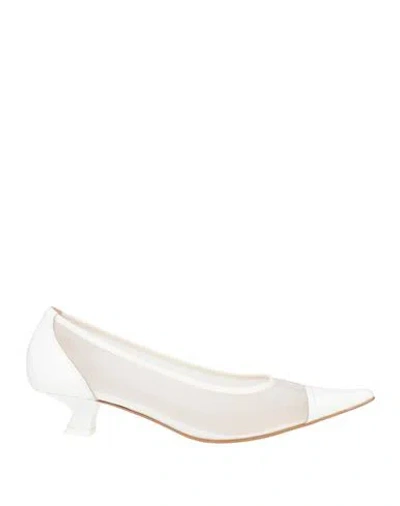 Zinda Woman Pumps White Size 11 Leather, Textile Fibers