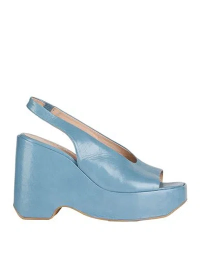 Zinda Woman Sandals Light Blue Size 7 Leather