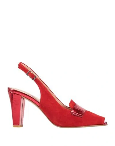 Zinda Woman Sandals Red Size 7 Leather