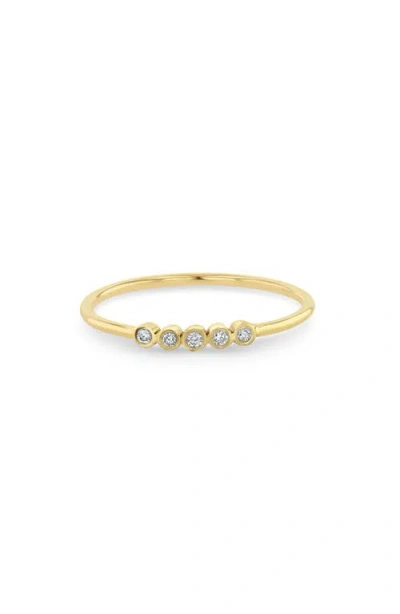 Zoë Chicco 5-diamond Bezel Stock Ring In Gold