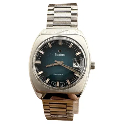 Pre-owned Zodiac Automatic Men's Blue Dial Date 722-913 Vintage Watch