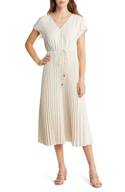 Zoe And Claire Pleated V-neck Midi Dress In Cream