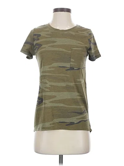 Pre-owned Zoe+liv Short Sleeve T-shirt In Green
