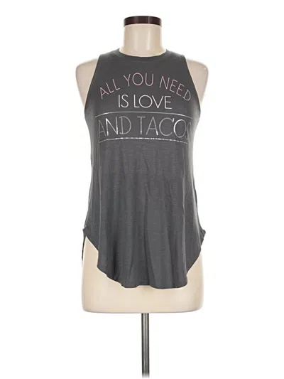 Pre-owned Zoe+liv Sleeveless T-shirt In Gray