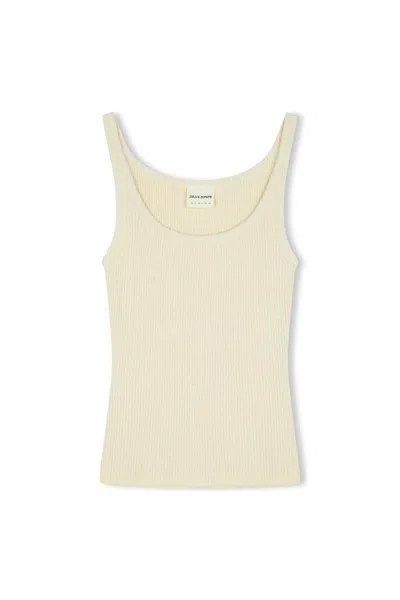 Zulu & Zephyr Women's Ribbed Tank Top In Crème In Neutral