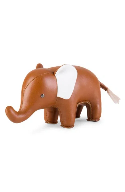 Zuny Elephant Paperweight In Brown