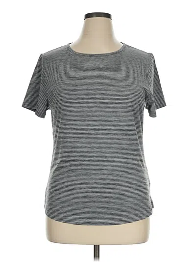 Pre-owned Zyia Active Active T-shirt In Gray