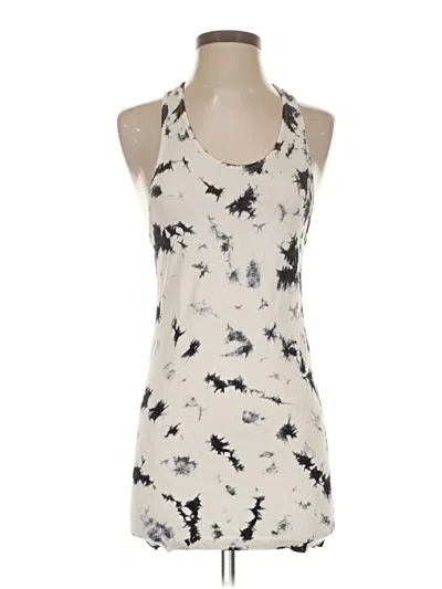 Pre-owned Zyia Active Tank Top Ivory Halter Neckline Tops