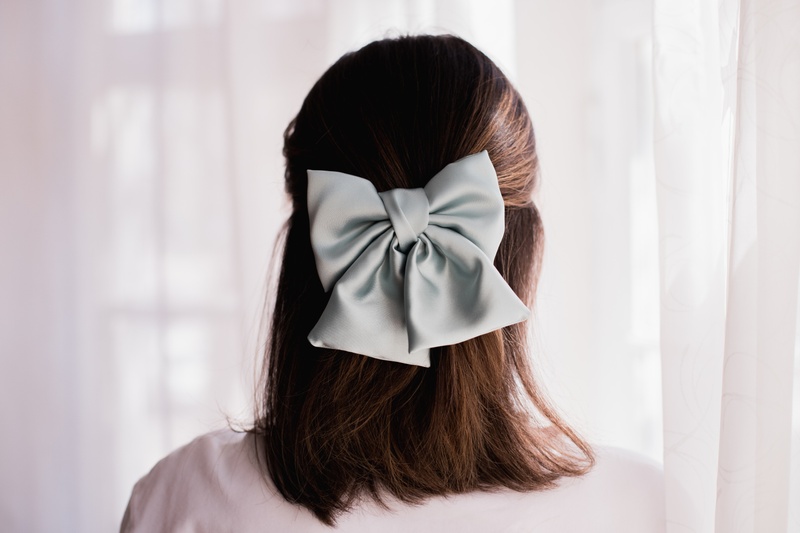7 Ways To Wear Bows by milly1310