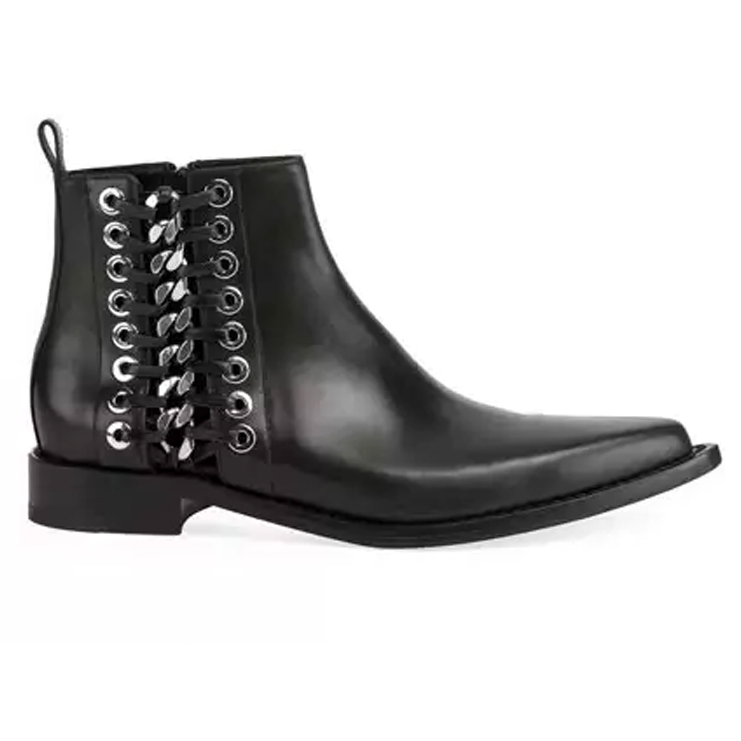 11 REINVENTED BLACK BOOTS