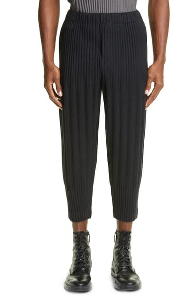 Shop Issey Miyake Pleated Crop Joggers In Black