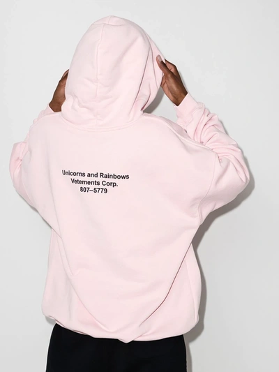 Shop Vetements 'unicorn' Kapuzenpullover In Rosa