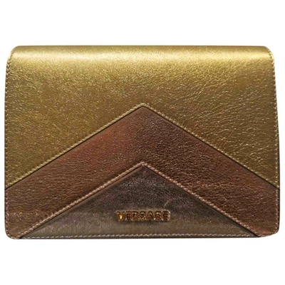 Pre-owned Versace Gold Leather Clutch Bag