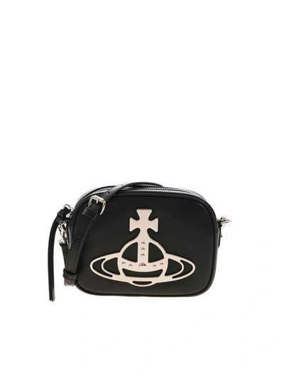Shop Vivienne Westwood Anna Camera Bag In Black