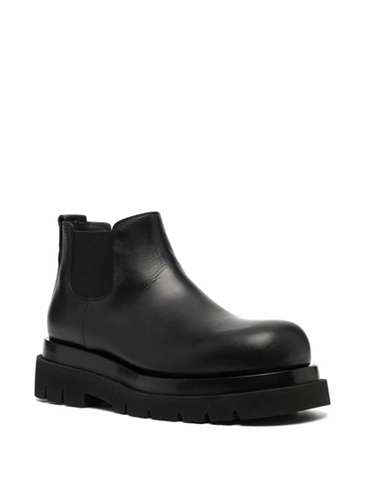 Shop Bottega Veneta Men's Black Leather Ankle Boots