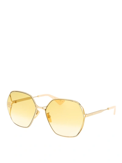 Shop Gucci Yellow Lenses Hexagonal Sunglasses In Gold