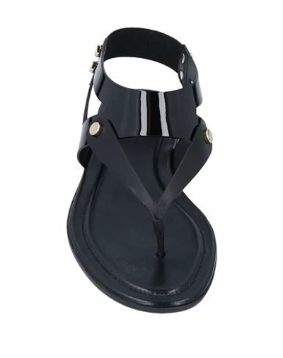 Tod's Toe Strap Sandals In Black