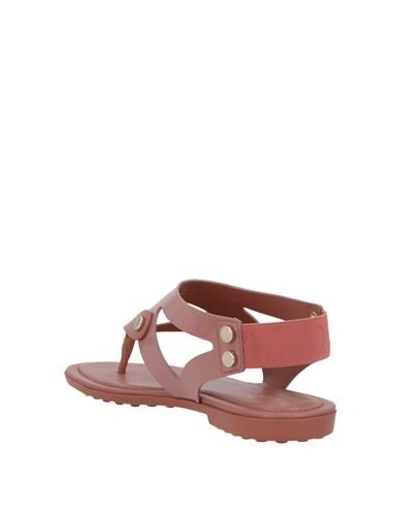 Shop Tod's Woman Toe Strap Sandals Blush Size 5 Soft Leather In Pink