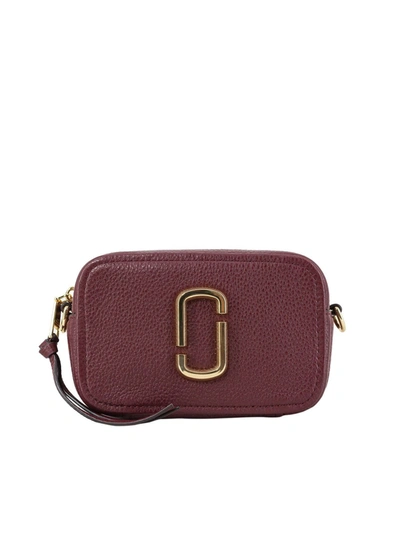 Shop Marc Jacobs The Softshot 17 Cross Body Bag In Burgundy In Red