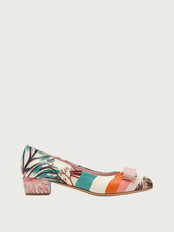Salvatore Ferragamo Vara Bow Pump Shoe In Multicolor | ModeSens