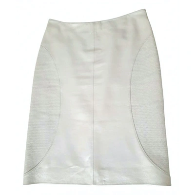 Pre-owned Loewe White Leather Skirt