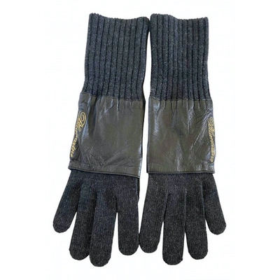 Pre-owned Blumarine Wool Gloves In Black